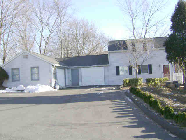Building photograph for 44 EAST ST